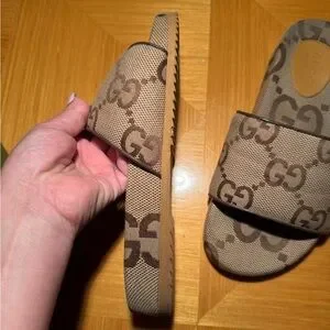 Gucci maxi GG Canvas Slides
  size 41 GG Maxi canvas platform slides in beige - Gucci | Mytheresa main image 4